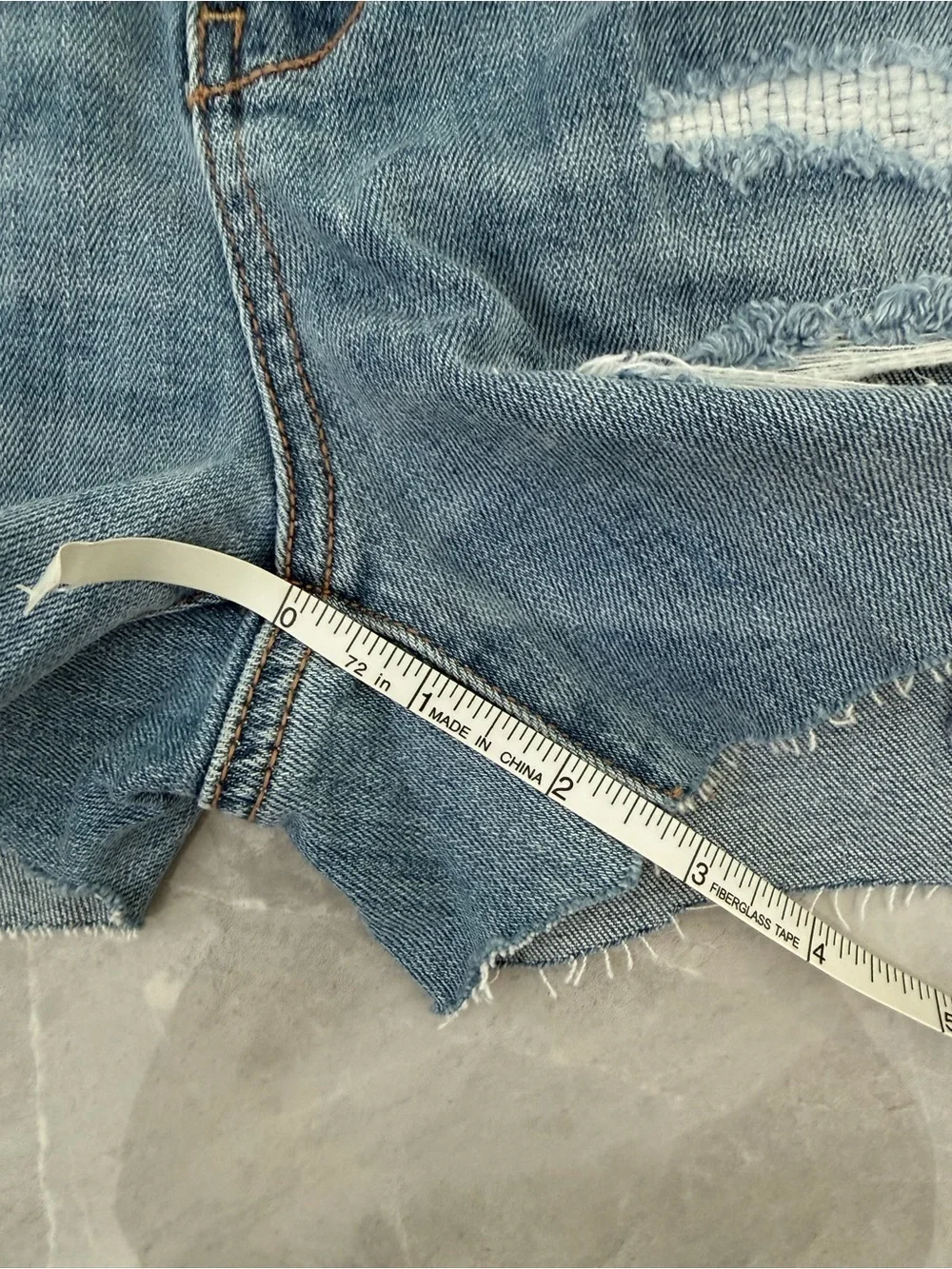 Women’s American Eagle Hi-Rise Super Stretch Hand Cut Off Shorts Distressed 4